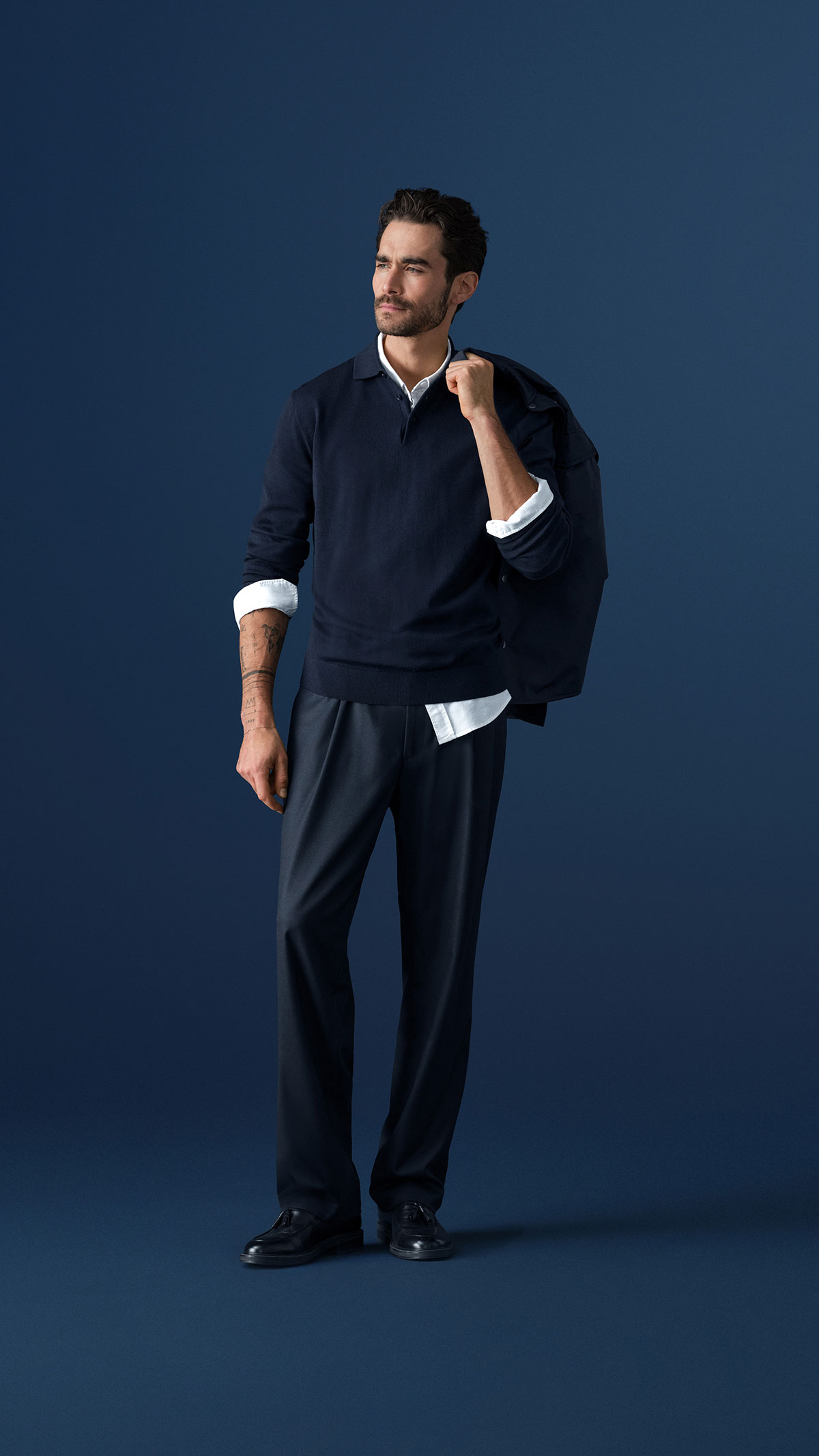 OLY_HW26_Studio_Ways_To_Wear_12-1123_sRGB_low